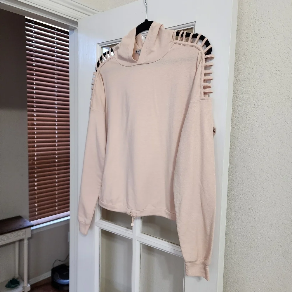 Forever 21 Peachy Pink Cropped Hoodie Ladder Cutout Shoulders Small